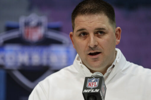 Giants legend lashes out at Joe Judge haters, tells them to ‘shut up’