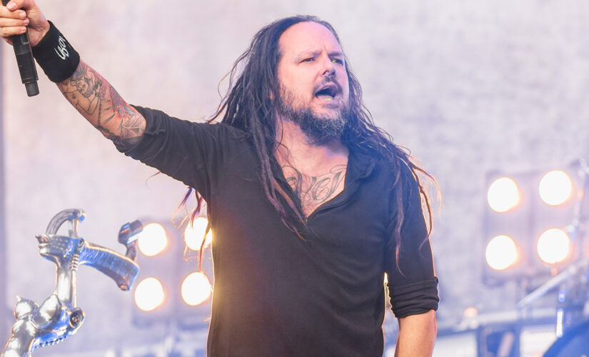 Korn singer Jonathan Davis tests positive for coronavirus, forces band to change summer 2021 tour schedule