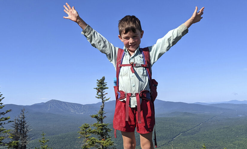 5-year-old boy becomes one of the youngest to hike the Appalachian Trail with family