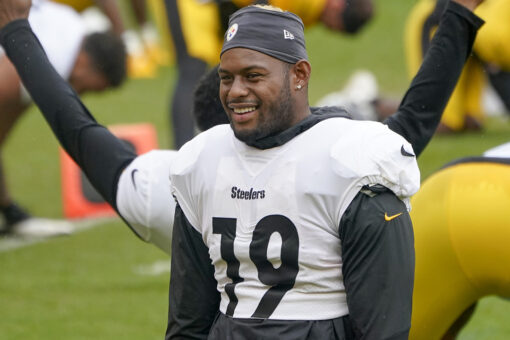 Steelers’ JuJu Smith-Schuster appears to take part in dangerous milk crate challenge