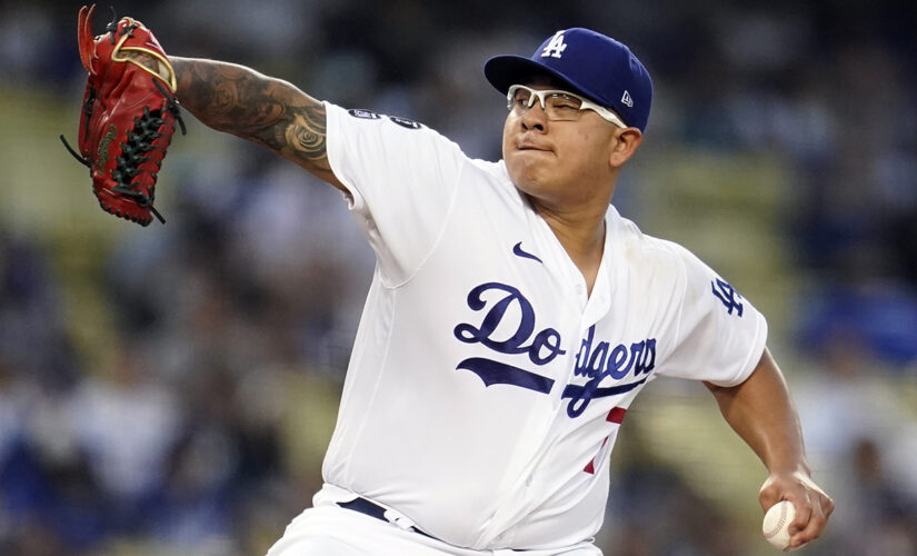 Urías MLB-high 15th W; Dodgers end Braves’ 13-game road run