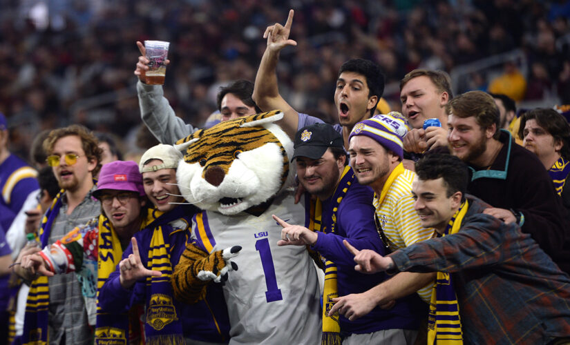 LSU mandates vaccine proof, negative PCR test for fans entering Tiger Stadium