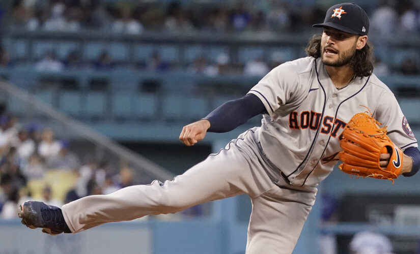 McCullers silences LA bats; Dodger Stadium fans jeer Astros