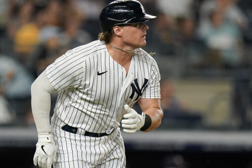 Voit’s 4 hits spark streaking Yanks to 10-2 rout of Twins