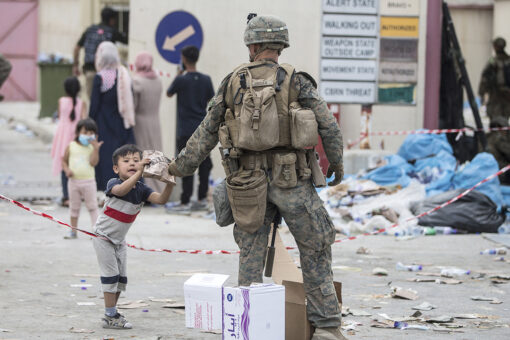 Video of Marine giving water to Afghan children goes viral: report