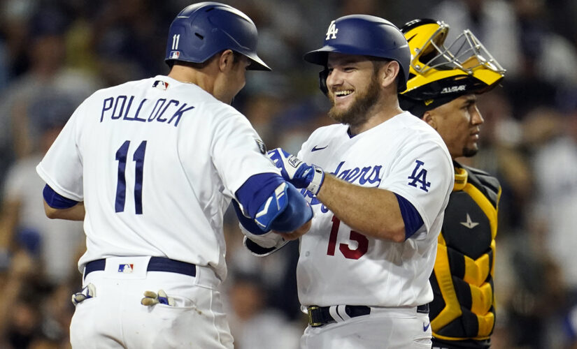 Dodgers pummel Pirates 9-0 for 6th straight win, gain on SF