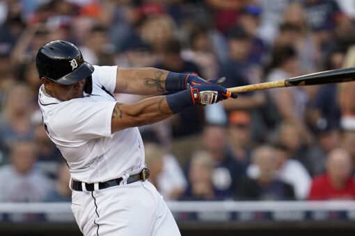 Miguel Cabrera’s 498th homer helps Tigers top Red Sox 4-2