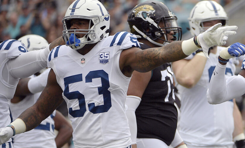 Colts sign All-Pro linebacker Darius Leonard to 5-year, $99.25M contract extension