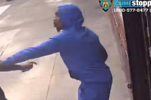 Caught-on-camera New York City attacker stabs man in face, abdomen before fleeing