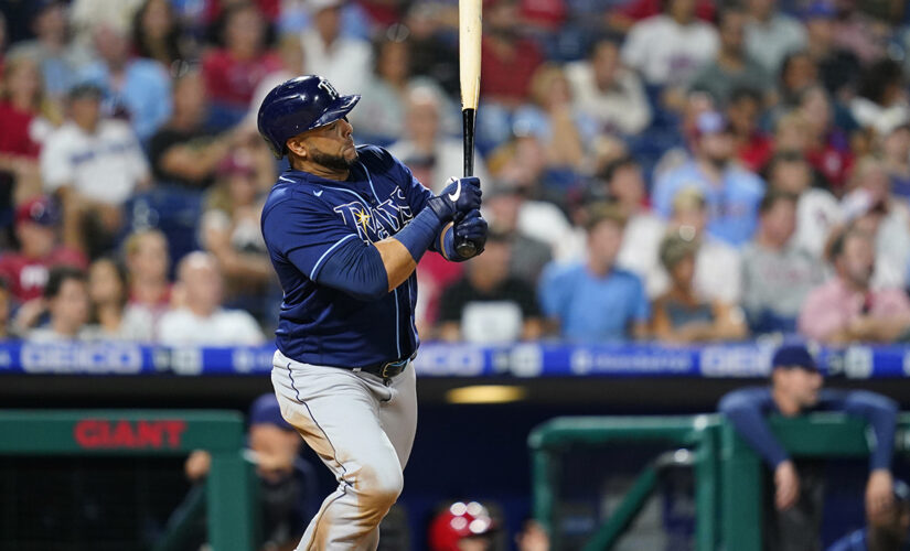 Cruz leads Rays past Phillies with bat and, yes, mitt