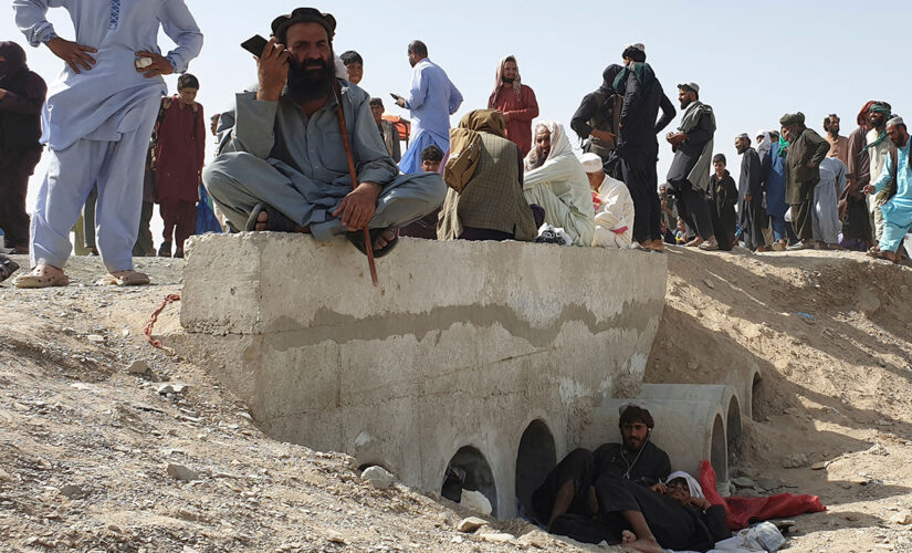 US embassy in Kabul urges Americans to leave immediately