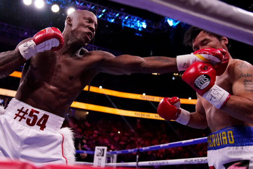 Manny Pacquiao loses to Yordenis Ugás by unanimous decision