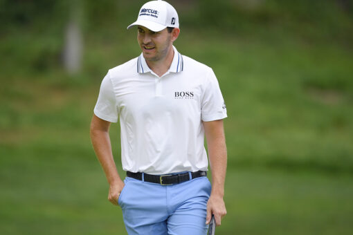Cantlay comes up clutch to beat DeChambeau in playoff at BMW