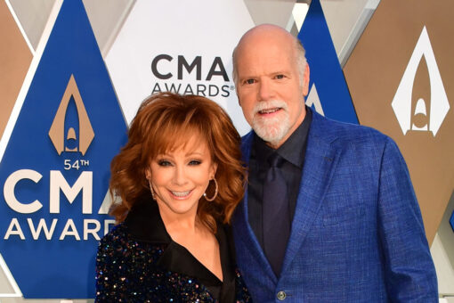 Reba McEntire reveals she caught coronavirus despite being vaccinated: ‘It’s not fun to get this’