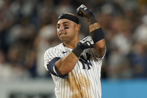 Yankees’ Rougned Odor calls for time before blasting 3-run score