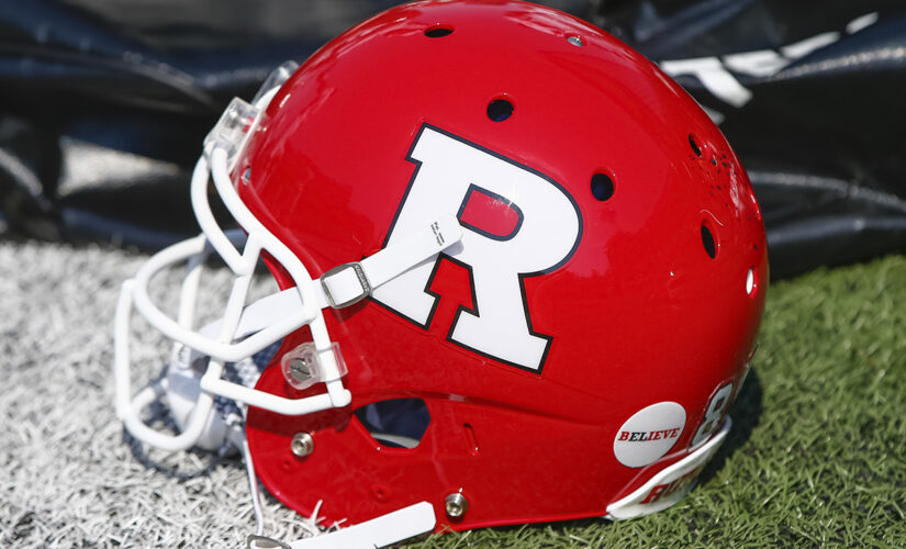 Rutgers football player decides to transfer over school’s coronavirus vaccine mandate