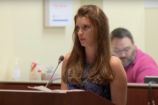 Virginia teacher resigns at school board meeting, denounces ‘highly politicized agendas’