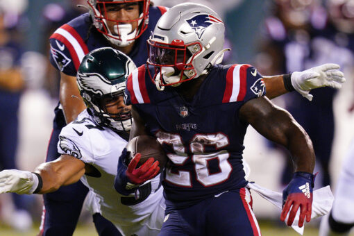 Rams trade for Super Bowl champion running back amid summer of injuries