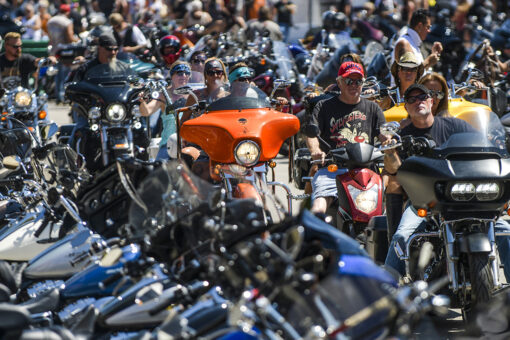 Sturgis attracts hundreds of thousands as Americans awaken from COVID despite Delta variant