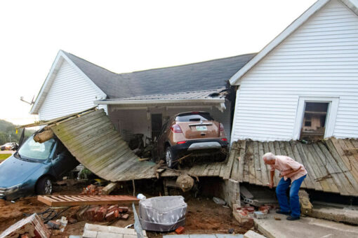 Tennessee officials say 18 dead, 3 still missing in fatal flooding