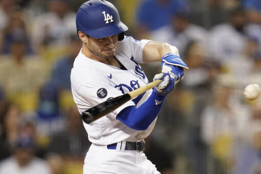 Dodgers beat Mets 4-1, gain on Giants with 7th straight win