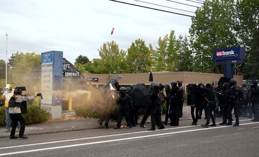 Portland clashes: Antifa, right-wing demonstrators clash, nearby gunshots ring out