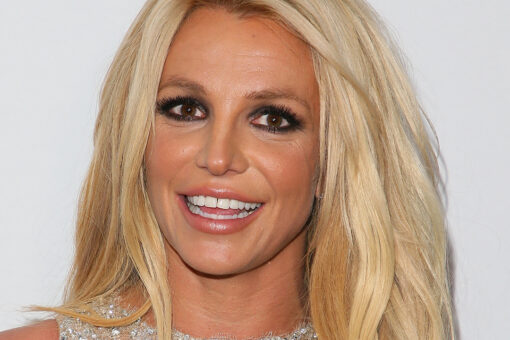 Britney Spears shows off in two bikinis, says she’s ‘not ready to shop at old lady stores’