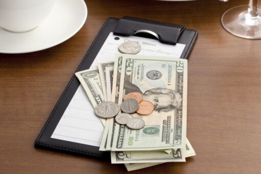 Restaurant praises customer who left $1,000 tip for kitchen staff: ‘Long, hard summer’