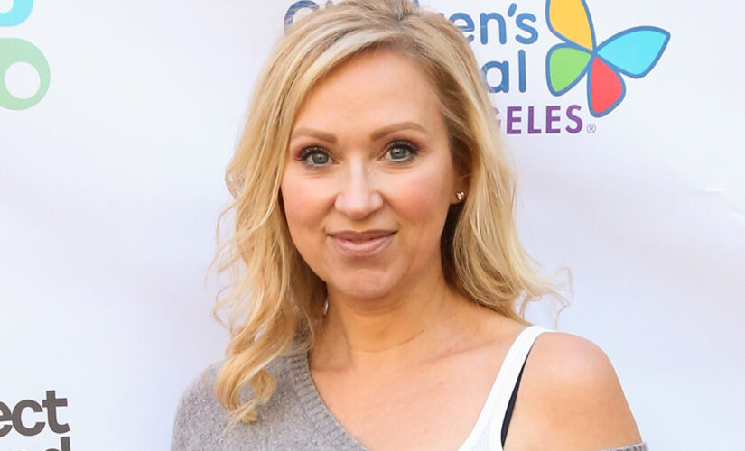 Former Disney star Leigh-Allyn Baker’s anti-mask speech raises ruckus at school board meeting: report