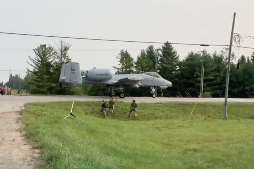 Michigan Air National Guard lands jets, takes off from US highway in military first