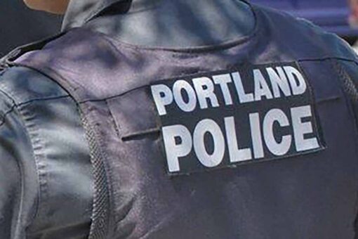 Portland police officer shot while serving warrant; suspect killed