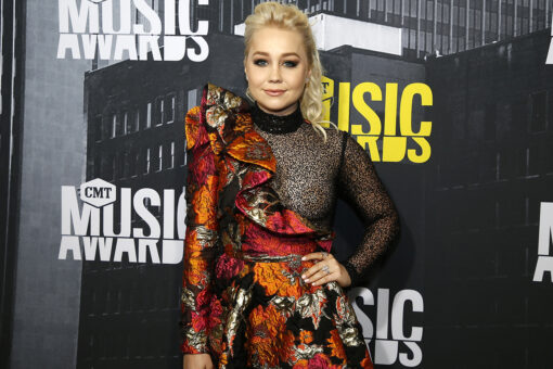 Singer Raelynn reflects on Afghanistan crisis: ‘I’ve shed man y tears’