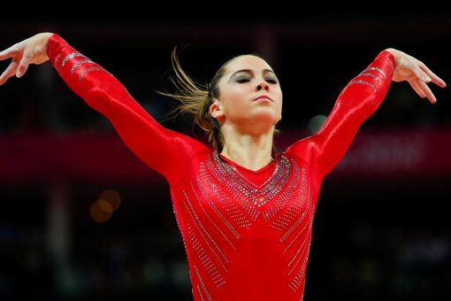 McKayla Maroney tells people not to take her moment as they defend Simone Biles