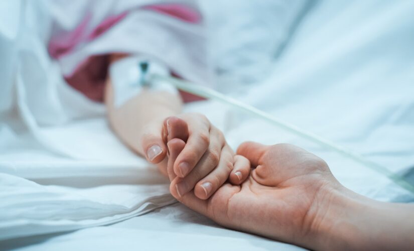 Texas Tribune erroneously reports 5,800 children were hospitalized due COVID in first week of August