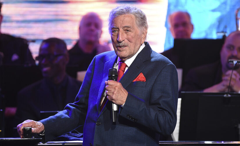 Tony Bennett retires from touring per doctors’ orders, son says