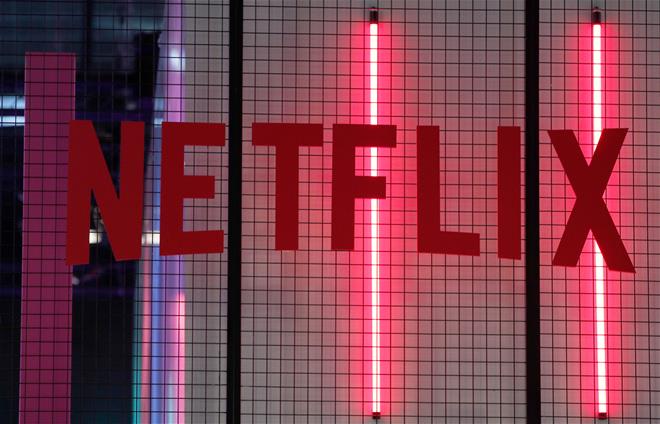 Crew member on Kevin Hart, Mark Wahlberg’s Netflix film ‘Me Time’ suffers ‘massive’ injuries on set