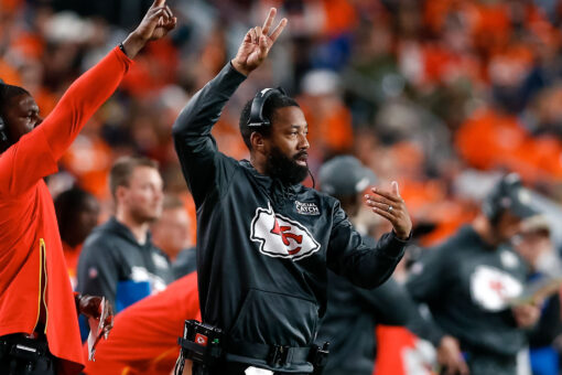 Chiefs’ coach Greg Lewis fined for sideline altercation involving Browns’ Ronnie Harrison, NFLPA says