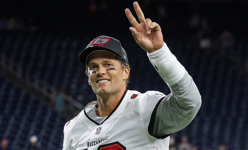 Bucs’ Tom Brady trolls father after comments on return to New England: ‘Put him in a home against his will’