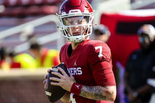 Oklahoma’s Perrion Winfrey defends Spencer Rattler amid fan boos during game
