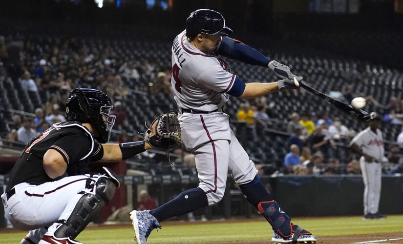 NL East-leading Braves overcome Duvall’s lost HR in victory