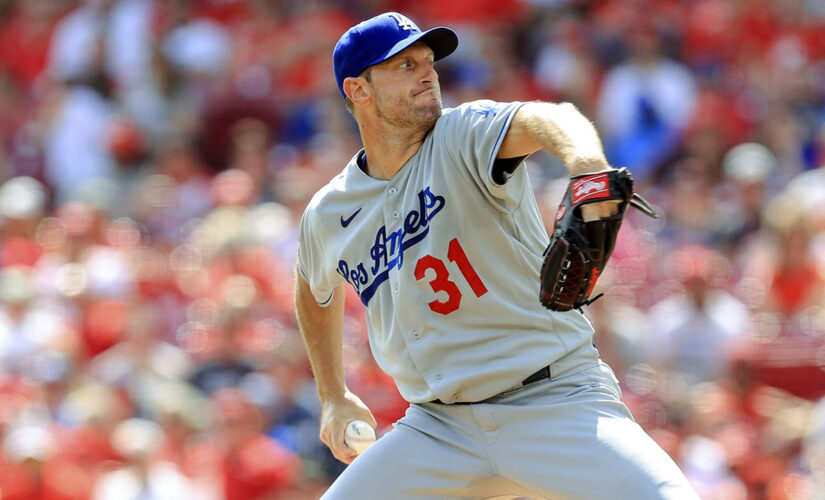 MLB ERA leader Scherzer dominates again, Dodgers beat Reds