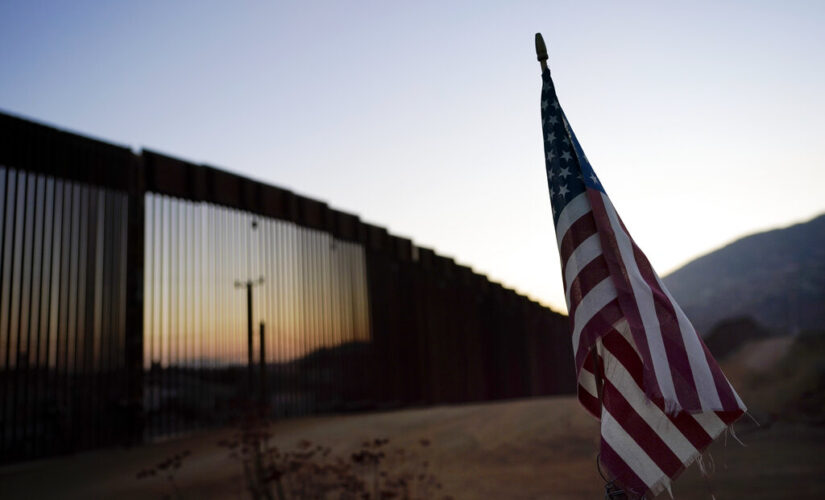 Sen. Ted Cruz reveals what caused the influx of migrants under Texas’ Del Rio bridge