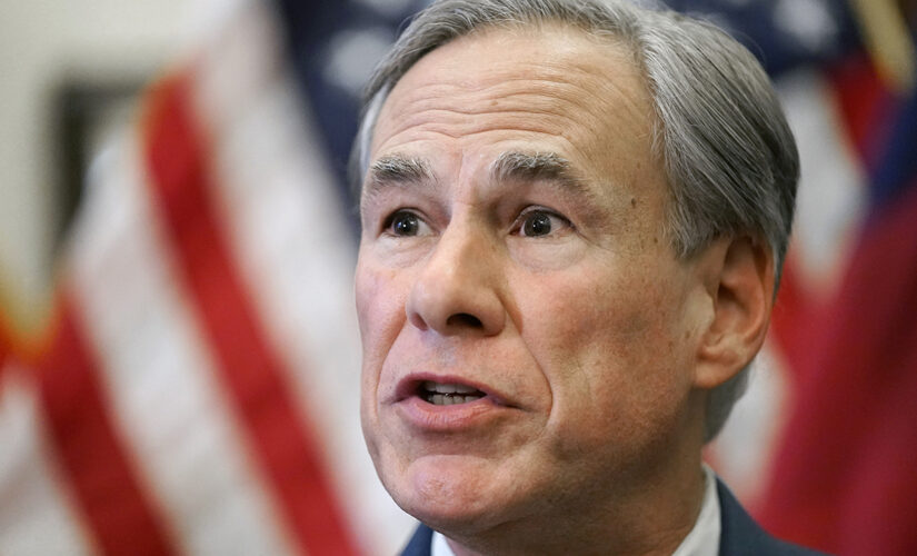 Abbott vows to hire horseback border agents if Biden fires them, says president ‘in dereliction of duty’