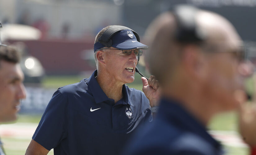 UConn football has lifeless response to coach trying to fire them up