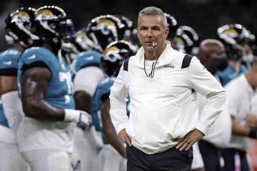 Jaguars’ roster cuts don’t reflect Urban Meyer’s claim vaccination status played role: report