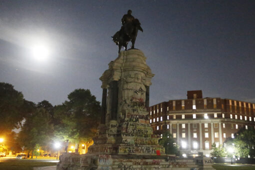 Virginia Supreme Court rules Robert E. Lee statue can be removed from state capital