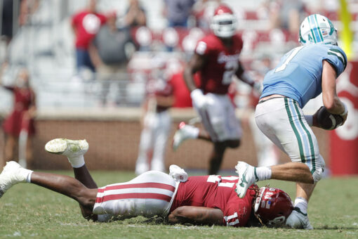 No. 2 Oklahoma’s defense struggles against Tulane