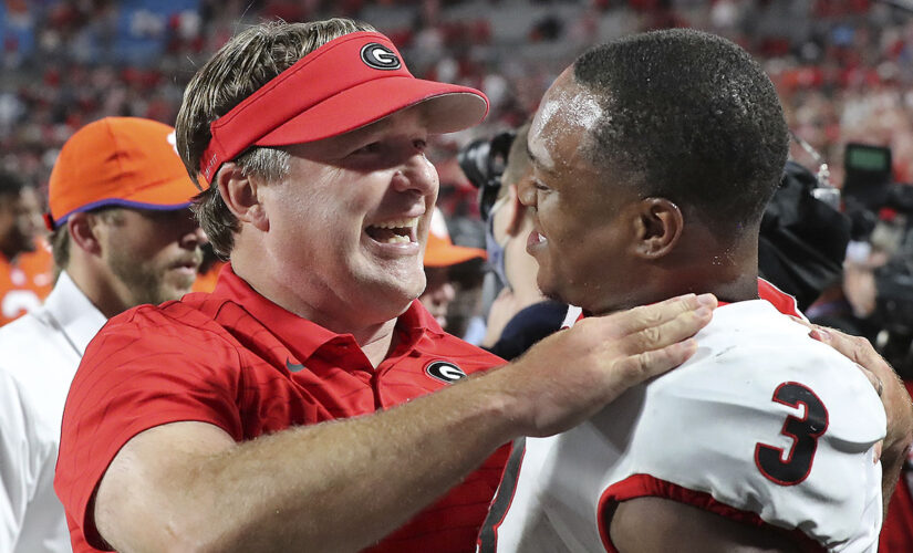 College coaches dealing with breakthrough COVID cases