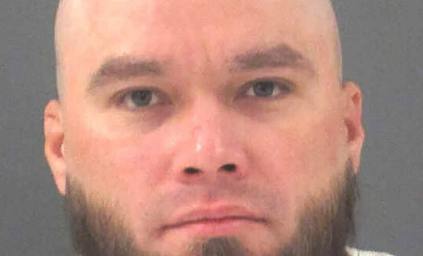 Texas man gets execution delay over pastor’s touch request