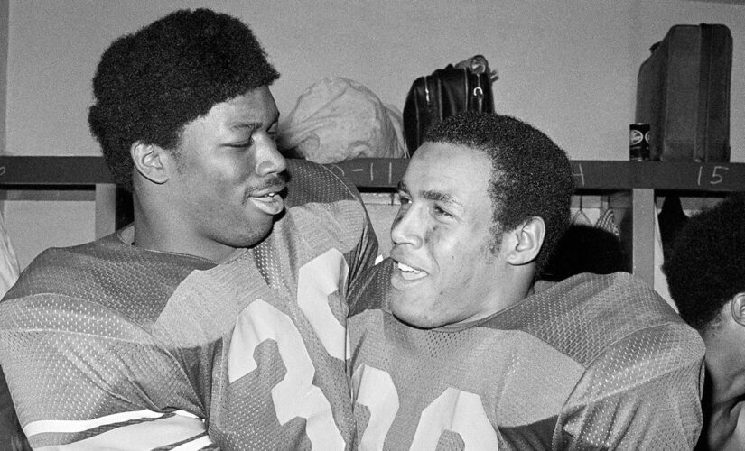 Sam Cunningham, who starred at USC and in NFL, dies at 71